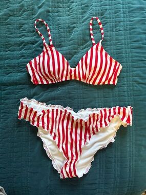 Shade & Shore 36B/Large Red and White Striped Bikini